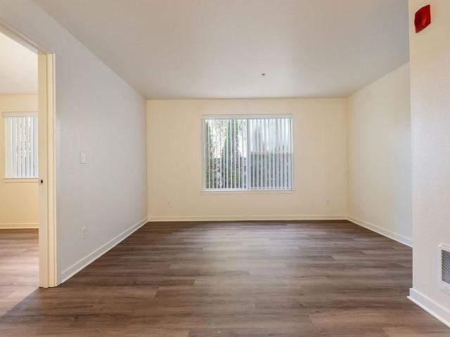 Apartment for rent in Centennial, Portland