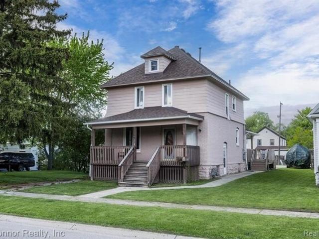 House for sale in Fort Gratiot, Michigan