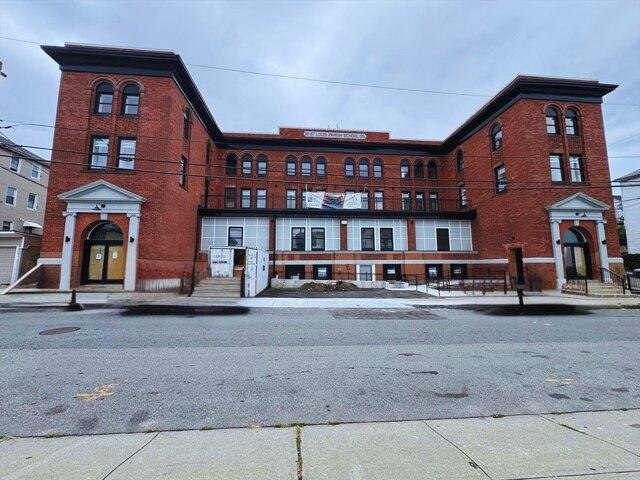 Condo for sale in Fall River, Massachusetts