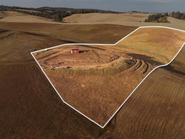 Land for sale in Moscow, Idaho