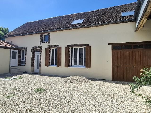 Maison vente à Sens, Dixmont
