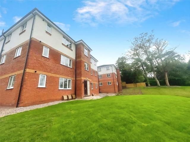 Apartment for rent in Dixons Green, West Midlands