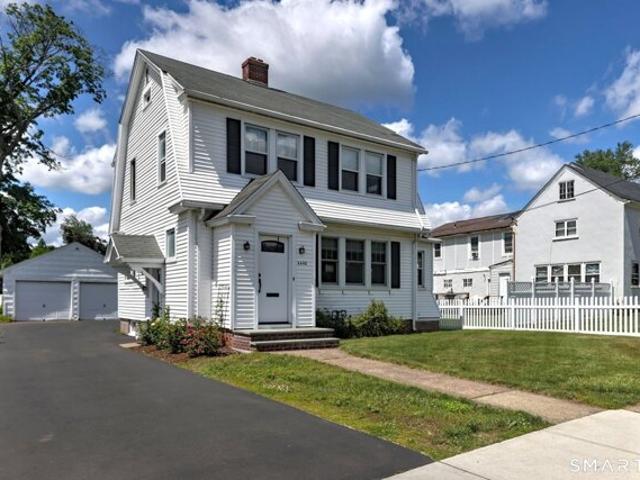 House for sale in Hamden, Connecticut