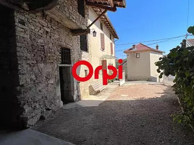 Maison vente à Le Village, Dizimieu