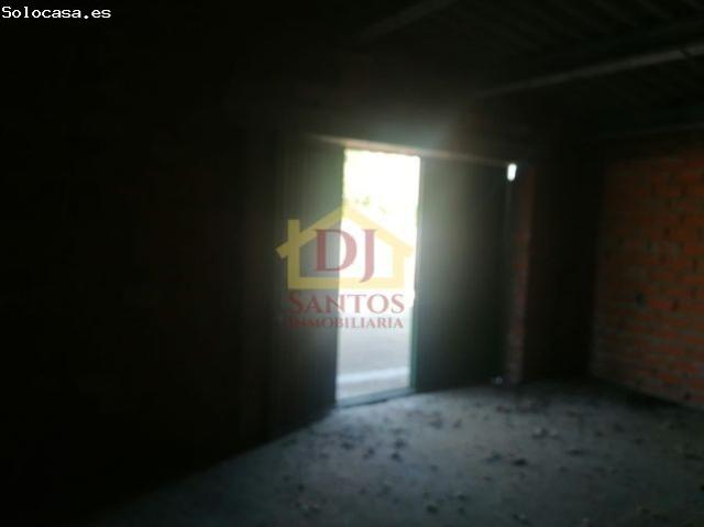 Local Comercial en venta en Zarapicos, Castilla y León