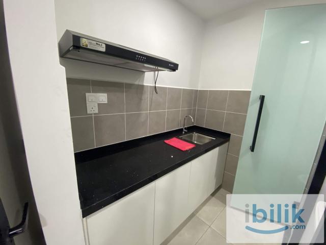 Room for rent in Petaling, Alam Impian