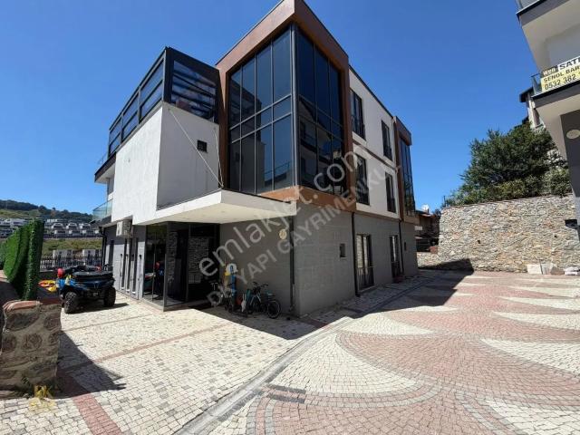 Serdivan, Sakarya içerisinde satılık Villa