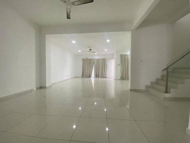 Terraced House for rent in Petaling, Alam Impian