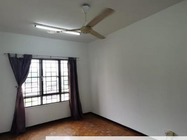 Condominium for sale in Petaling, Subang Jaya