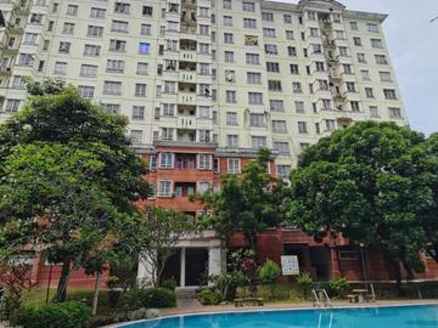 Apartment for sale in Petaling, Subang Jaya