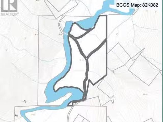 House for sale in Trout Lake, British Columbia