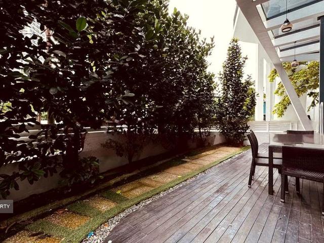 Condominium for sale in Holland