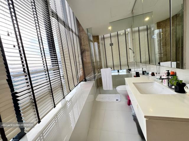 Condominium for sale in Holland