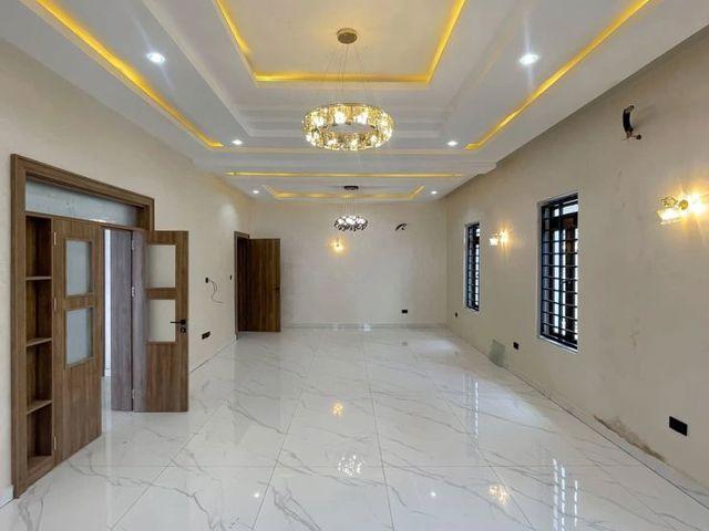 Flat for rent in Deri