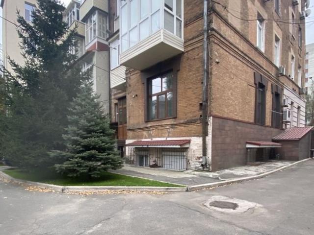 Офис продажа в Подгородном, Тернопольской области