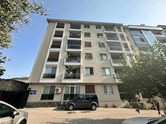 Bornova, İzmir içerisinde kiralık mülk