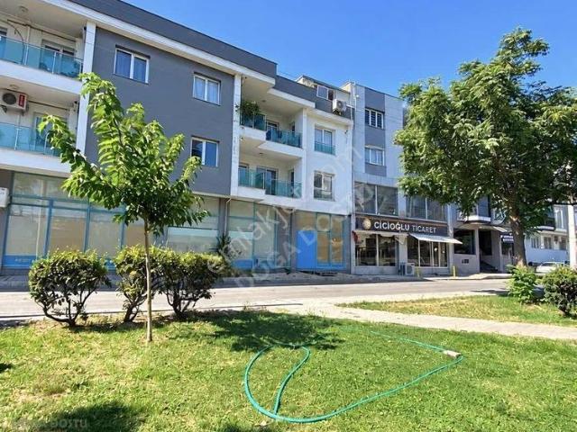 Bornova, İzmir içerisinde kiralık mülk