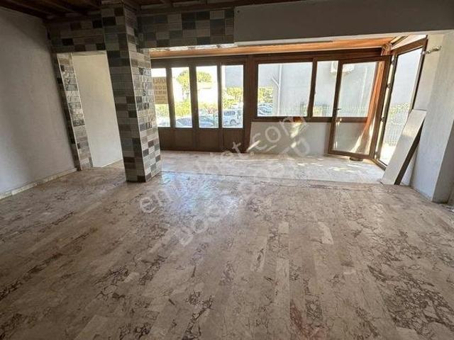 Karaburun, İzmir içerisinde kiralık Villa