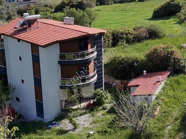 Bornova, İzmir içerisinde kiralık Villa