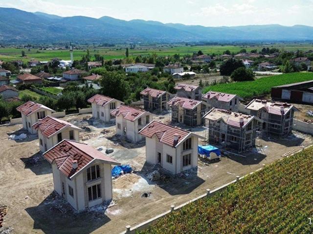 Dökmetepe, Turhal içerisinde satılık Villa