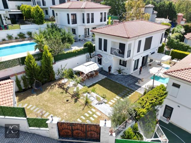 Soğucak, Kuşadası içerisinde satılık Villa