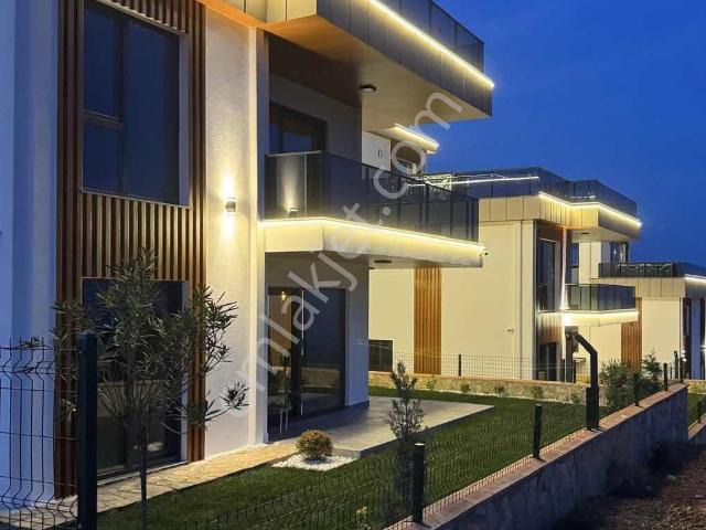 Trabzon içerisinde satılık Villa