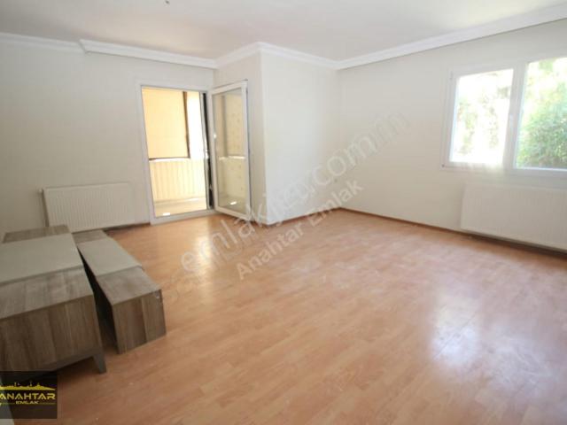 Karabağlar, İzmir içerisinde kiralık mülk