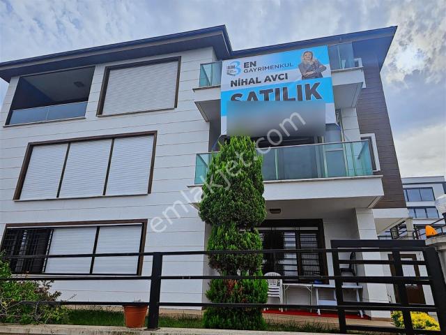Karamürsel, Kocaeli içerisinde satılık Villa