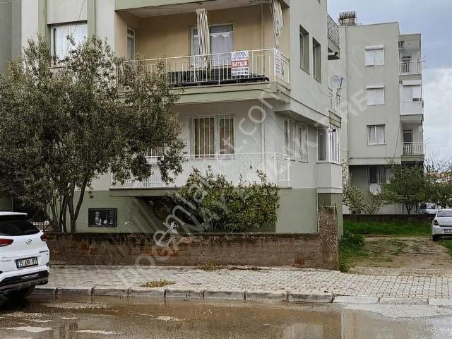 Tire, İzmir içerisinde satılık mülk