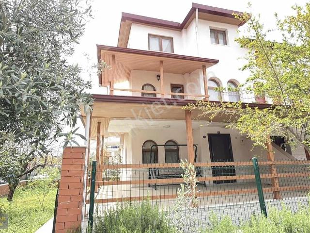 Seferihisar, İzmir içerisinde satılık Villa