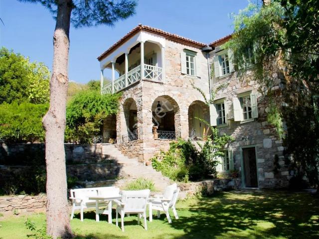 Doğanbey Mahallesi, Söke içerisinde satılık Villa