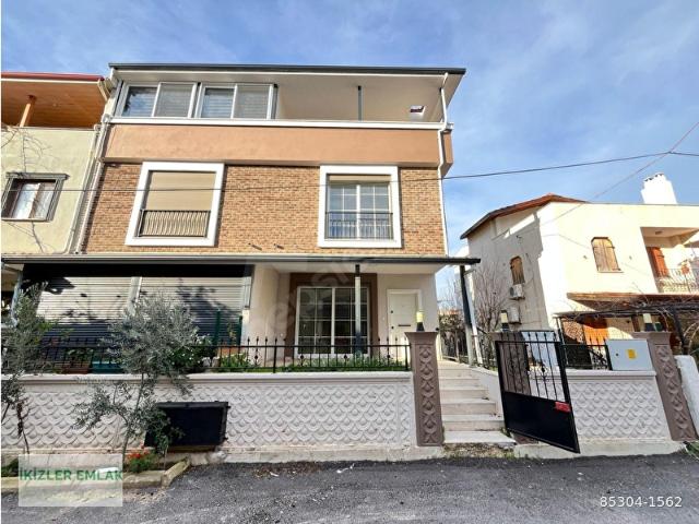Payamlı Mahallesi, Seferihisar içerisinde satılık Villa
