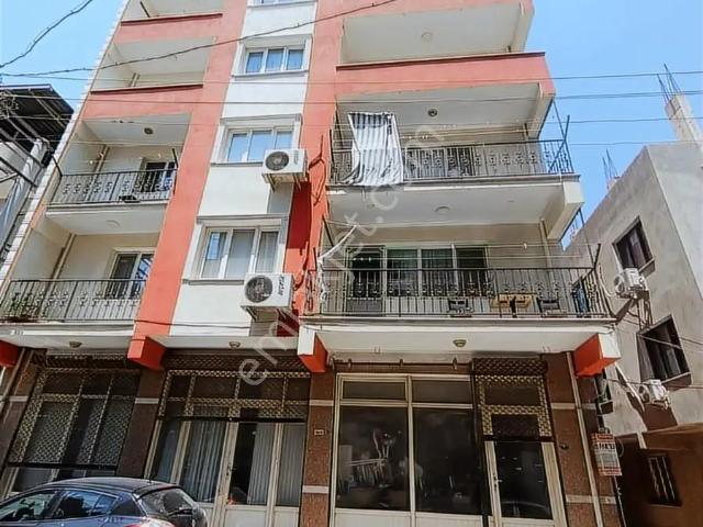 Bornova, İzmir içerisinde satılık Bina
