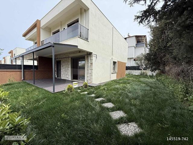 Seferihisar, İzmir içerisinde satılık Villa