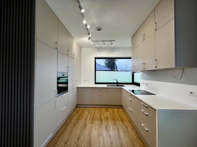 Dom na sprzedaż w Wilkowice, Śląskie