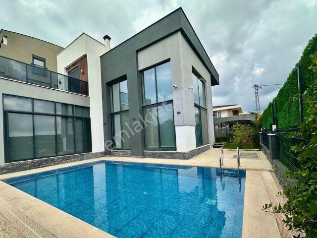 Döşemealti, Antalya içerisinde satılık Villa