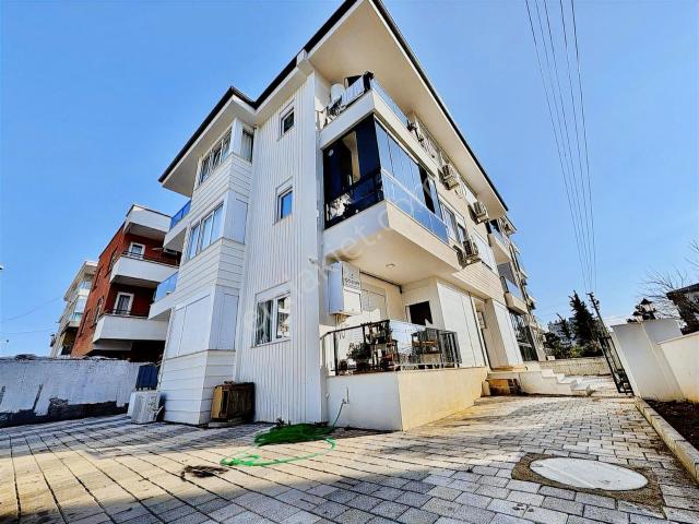 Tomalar, Döşemealtı içerisinde kiralık mülk