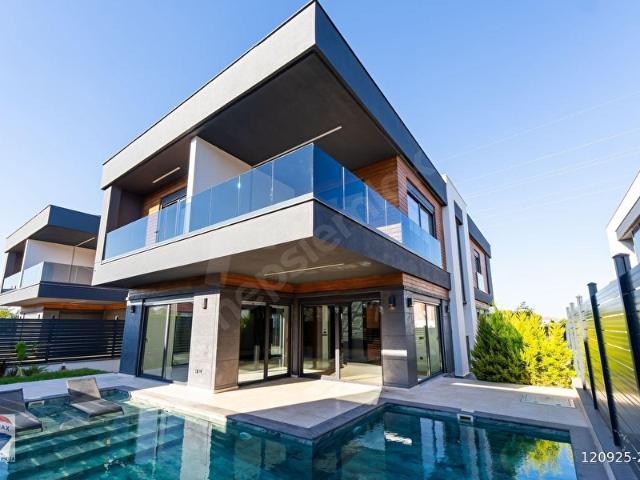 Döşemealti, Antalya içerisinde satılık Villa