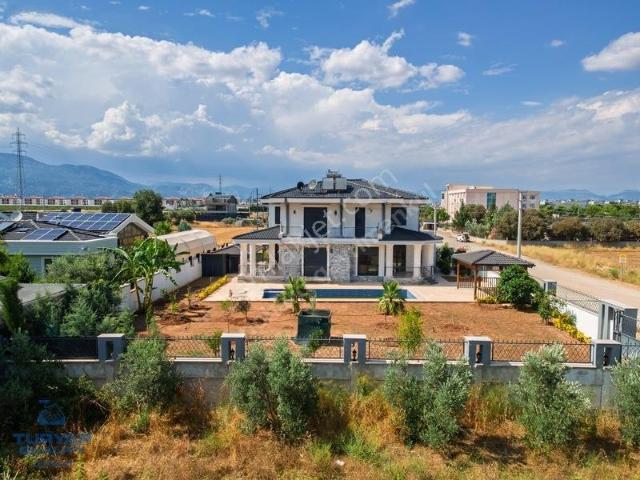Döşemealti, Antalya içerisinde satılık Villa