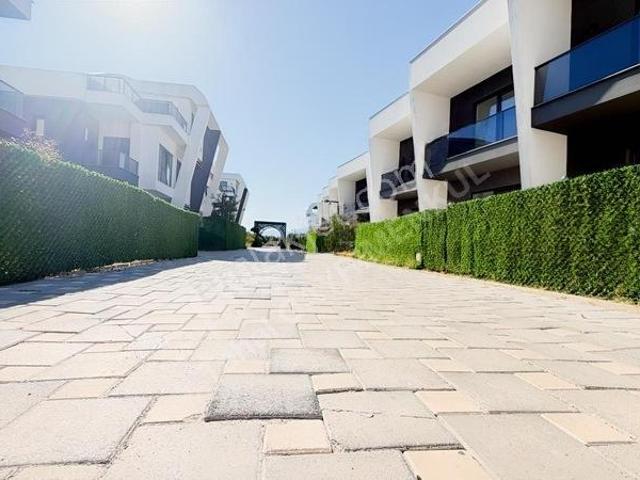 Kepez, Antalya içerisinde satılık Villa