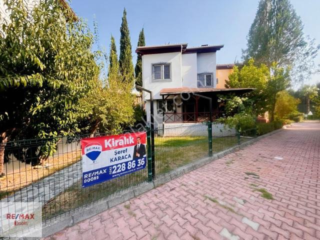 Döşemealti, Antalya içerisinde kiralık Villa