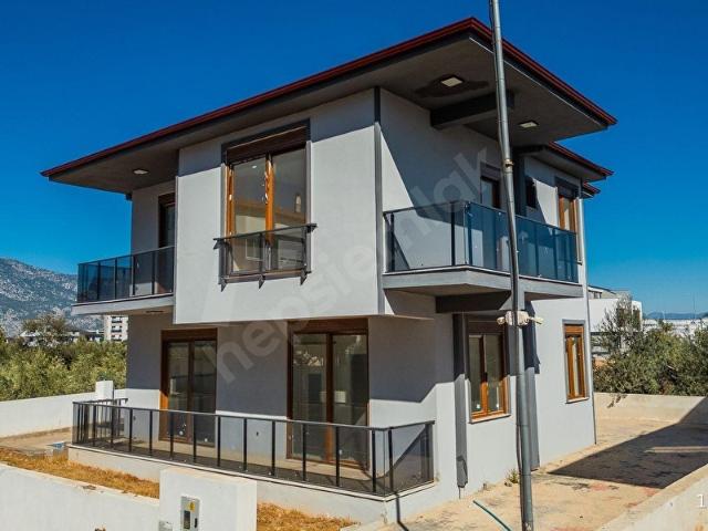 Döşemealti, Antalya içerisinde satılık Villa