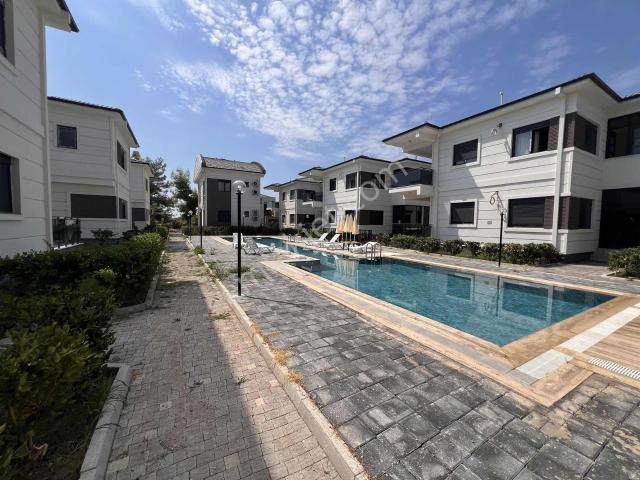 Döşemealtı, Döşemealti içerisinde kiralık Villa