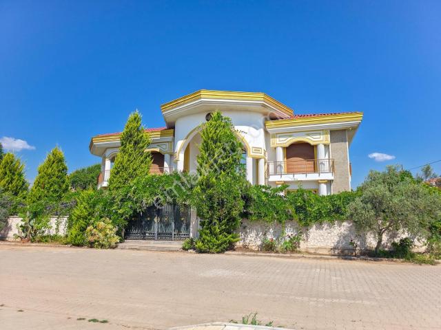 Döşemealti, Antalya içerisinde satılık Villa