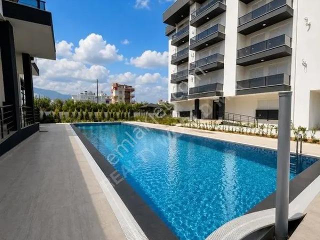 Çıplaklı, Döşemealtı içerisinde kiralık mülk