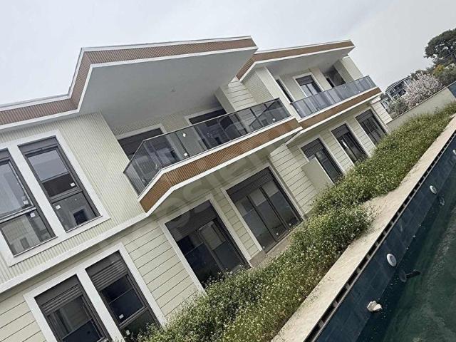 Kepez, Antalya içerisinde satılık Villa