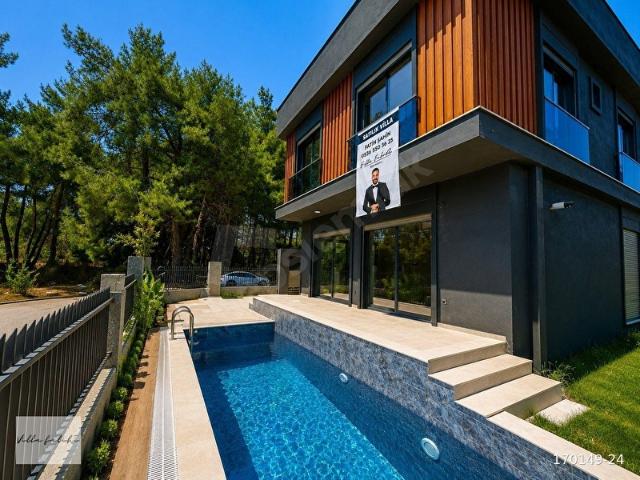 Döşemealti, Antalya içerisinde satılık Villa