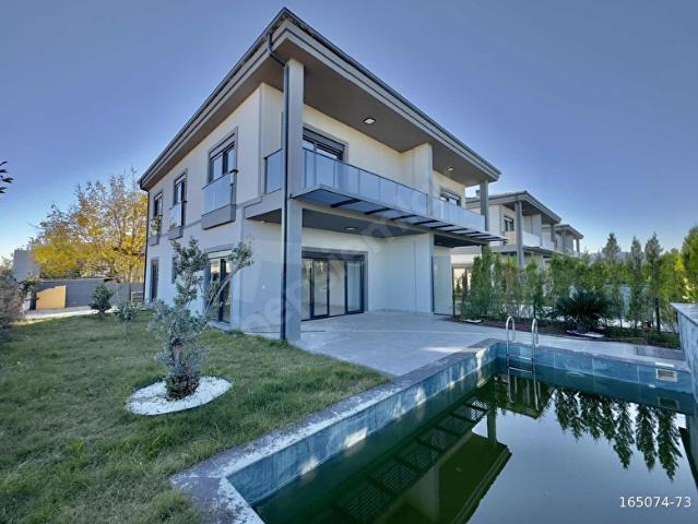 Kepez, Antalya içerisinde satılık Villa