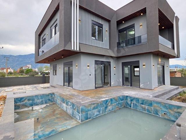Döşemealti, Antalya içerisinde satılık Villa