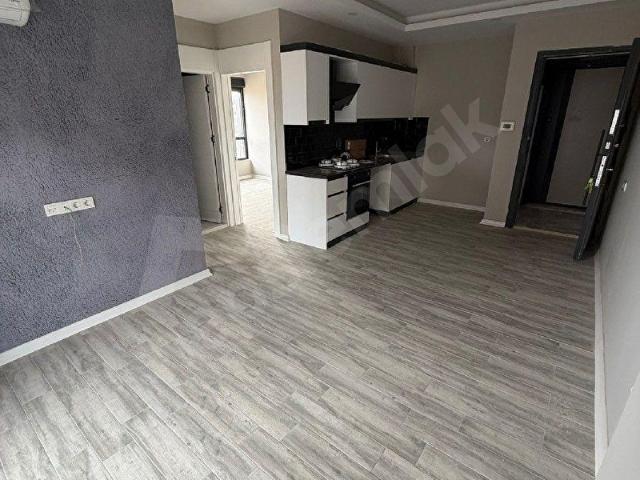 Döşemealti, Antalya içerisinde satılık Bina